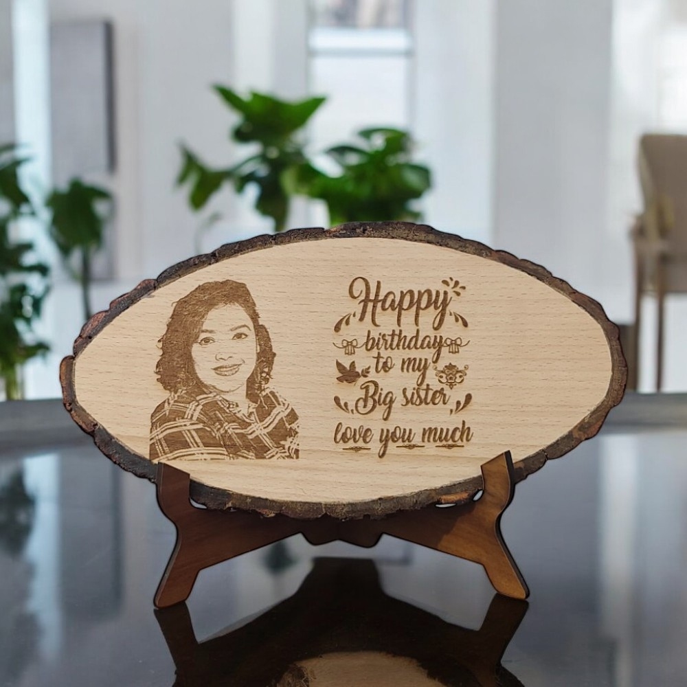 Oval Engraved Wooden Photo Frame